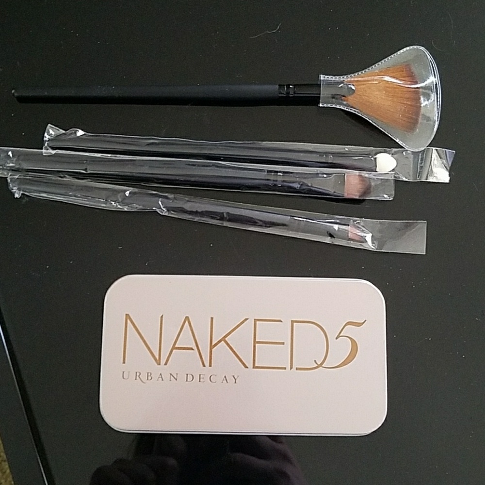 makeup brushes